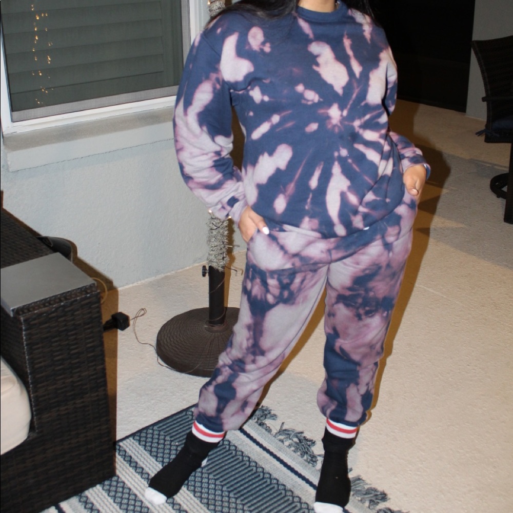 CUSTOM MADE BLEACHED & TYE DYE MATCHING SETS
